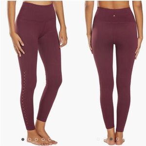Spiritual Gangster Self Love Yoga Burgundy leggings Size M/L